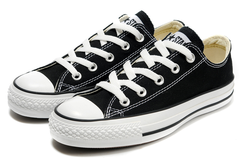 Chaussure Converse Chuck Taylor All Star Classic Basse Femme Noir